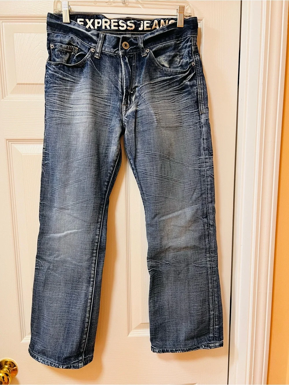 Express Men's Dark Blue Washed Bootcut Jeans